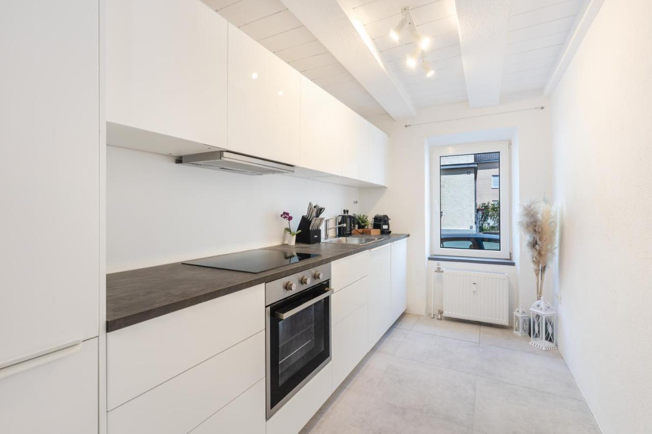 Terrace Apartment With 5 Rooms, Whirlpool And Bbq Augsburg Exterior foto