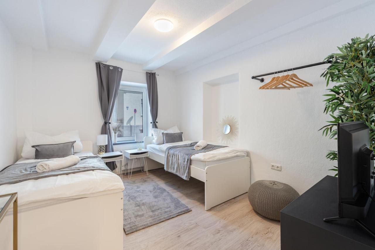 Terrace Apartment With 5 Rooms, Whirlpool And Bbq Augsburg Exterior foto
