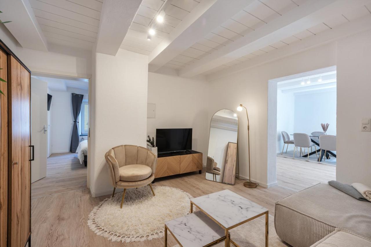 Terrace Apartment With 5 Rooms, Whirlpool And Bbq Augsburg Exterior foto